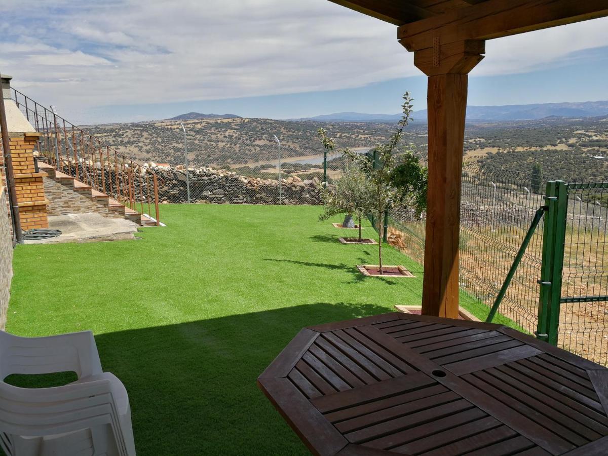Country house & Mirador De La Covatilla *