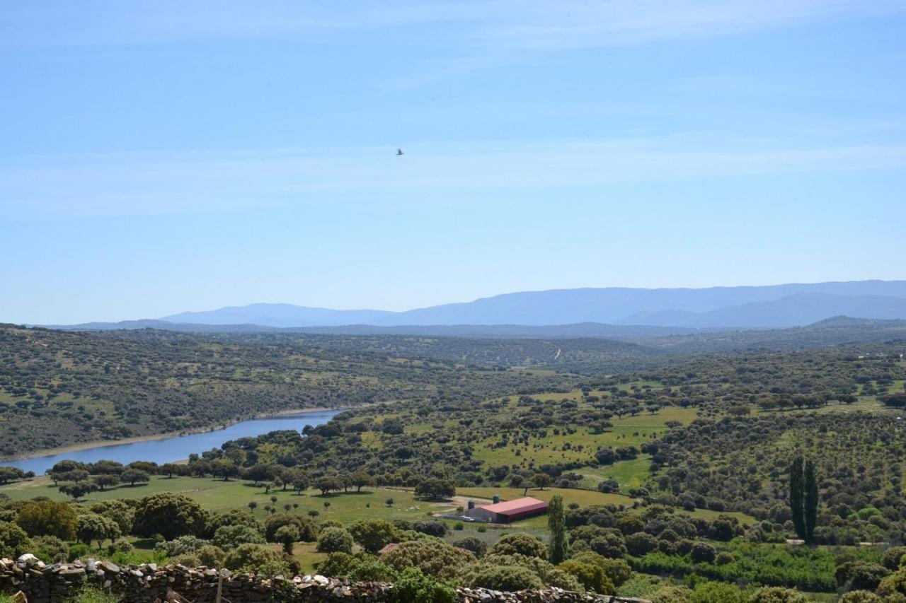 & Mirador De La Covatilla * Guijo de Avila