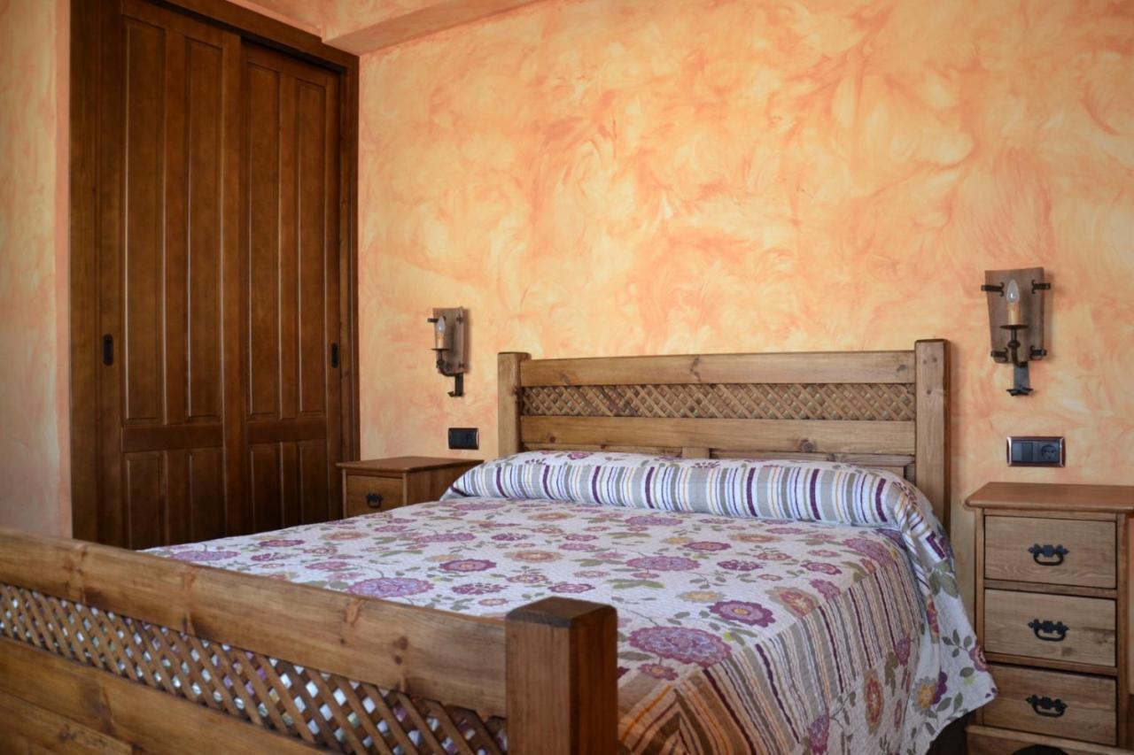 & Mirador De La Covatilla Country house *
